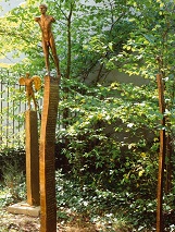 Figures des premieres heures, 2001. Bronze, jardin prive, Luxembourg